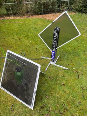 Screen Cleaning - Cleaning of exterior window screens Screen Cleaning - Cleaning of exterior window screens