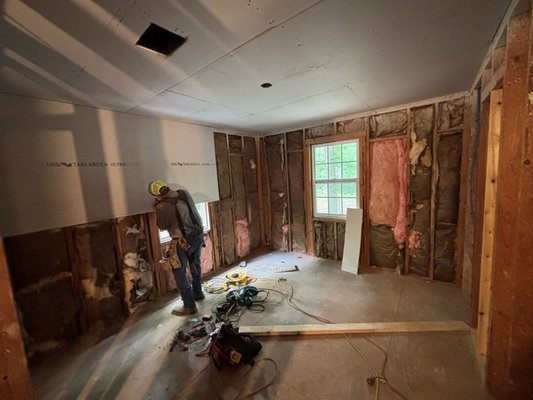 Full House Remodel - Transform your home from the ground up with our comprehensive remodel services! 🌟 We'll take care of everything from opening up walls to create a more open and airy feel, to installing brand new showers and kitchens that fit your style and budget. Our team of experts will handle every aspect of the remodel, including:
- Wall openings and reconfigurations
- New floor installations
- Custom kitchen design and installation
- Brand new shower installations with modern fixtures
- Expert plumbing and electrical work
- And more!
We'll work closely with you to bring your vision to life and create a home that's truly yours. Plus, get a FREE consultation and quote to get started! 📞 Full House Remodel - Transform your home from the ground up with our comprehensive remodel services! 🌟 We'll take care of everything from opening up walls to create a more open and airy feel, to installing brand new showers and kitchens that fit your style and budget. Our team of experts will handle every aspect of the remodel, including:
- Wall openings and reconfigurations
- New floor installations
- Custom kitchen design and installation
- Brand new shower installations with modern fixtures
- Expert plumbing and electrical work
- And more!
We'll work closely with you to bring your vision to life and create a home that's truly yours. Plus, get a FREE consultation and quote to get started! 📞