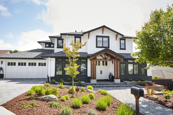 Burlingame Hills Transitional - We joined this time during construction and loved these clients and all their choices. They had exquisite taste and were so open to our ideas and options we offered for their beautiful home.