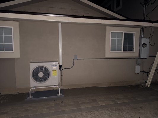 Heat Pump Installation - Remove your old oil furnace and upgrade to heatpump Heat Pump Installation - Remove your old oil furnace and upgrade to heatpump