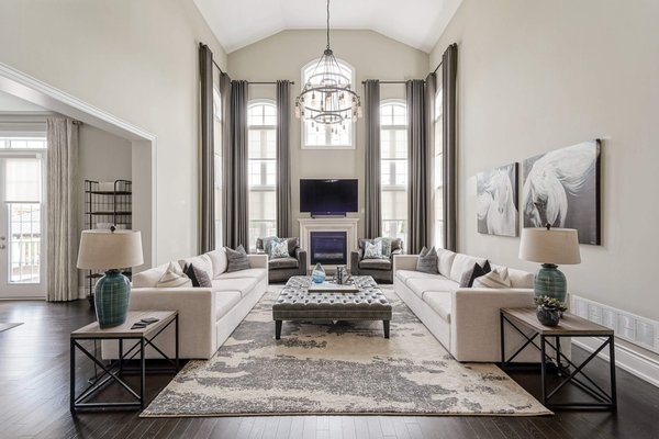 Castel Mountain - Beautiful Estate Home with a beautiful spaces created to reflect clients love of bright and airy spaces. Castel Mountain - Beautiful Estate Home with a beautiful spaces created to reflect clients love of bright and airy spaces.