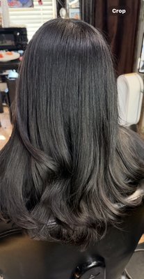Shade story …Behind the blend - Our Colorful Weekend 🥰

Starting with clarified hair, and K 18 hair bond building treatments to ensure integrity of your hair. 
From soft, seamless babylights to sun-kissed balayage, flawless root melts, and bold chunky highlights — we played with it all. Sheer pigments, opaque pigments, subtle dimension, and statement contrast.

There are endless ways to create magic with color, and this weekend was full of it. So many options. So much creativity. So much fun.