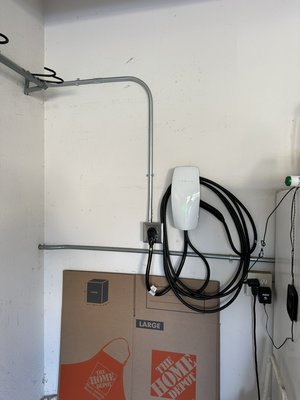 Tesla wall charger with plug - Tesla wall charger installation Tesla wall charger with plug - Tesla wall charger installation