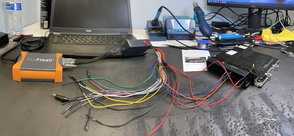 Denso ECM module cloning - The customizer had problems with idle speed and asked us to clone his old control unit and transfer the data to the new control unit Denso ECM module cloning - The customizer had problems with idle speed and asked us to clone his old control unit and transfer the data to the new control unit