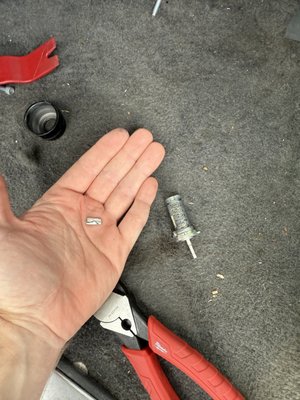 Mercedes ML350 — Broken Key Extracted & Ignition Serviced - Had a Mercedes ML350 service call today: the customer’s key snapped off inside the ignition. I removed the ignition lock, carefully extracted the broken piece, and made a new key blade. I also repaired the customer’s key and cleaned + lubricated the ignition cylinder so it operates smoothly and helps prevent the issue from happening again.