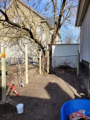 Fence install - The customer wanted to update their fence and add privacy.