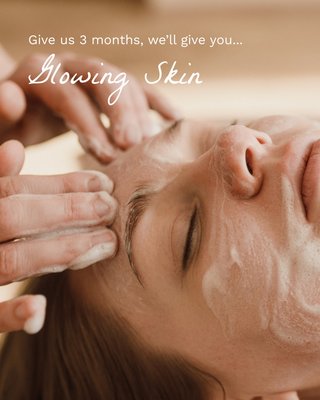 Facial Services 🌿 - Book your customized facial with our expert Skin Therapists and experience healthy, radiant skin.
🌿 Personalized treatments
🌿 Professional-grade products
🌿 Relaxation meets results
How do you take care of your skin? Massage Heights North Thornton makes it easy to commit to a skin care regimen. With our customizable facial treatments in Thornton, we help you maximize your relaxation and your results. Our facial and skin therapists are highly skilled and can address a wide range of skin-related concerns, from acne and wrinkles to sensitive skin and more. We even offer enhancements such as our oxygenating Skin Refining Elevation or our gently exfoliating Skin Purifying Elevation to give your treatment an extra therapeutic boost.
Facial Services:
🌟 Anti-Aging: Reveal your most youthful complexion with advanced ingredients that target fine lines and loss of firmness. This transformative treatment stimulates collagen production, improves elasticity, and restores radiance for ageless vitality.
💧 Essential: Experience the fundamentals of exceptional skincare with this thoroughly cleansing treatment. Personalized to your skin type, this facial addresses everyday concerns like dryness, congestion, and dullness for a balanced complexion.
✨ Clear Skin: Reclaim your confidence with this purifying treatment designed specifically for blemish-prone skin. Powerful ingredients target breakouts, reduce inflammation, and control excess oil while promoting healing for renewed clarity. Facial Services 🌿 - Book your customized facial with our expert Skin Therapists and experience healthy, radiant skin.
🌿 Personalized treatments
🌿 Professional-grade products
🌿 Relaxation meets results
How do you take care of your skin? Massage Heights North Thornton makes it easy to commit to a skin care regimen. With our customizable facial treatments in Thornton, we help you maximize your relaxation and your results. Our facial and skin therapists are highly skilled and can address a wide range of skin-related concerns, from acne and wrinkles to sensitive skin and more. We even offer enhancements such as our oxygenating Skin Refining Elevation or our gently exfoliating Skin Purifying Elevation to give your treatment an extra therapeutic boost.
Facial Services:
🌟 Anti-Aging: Reveal your most youthful complexion with advanced ingredients that target fine lines and loss of firmness. This transformative treatment stimulates collagen production, improves elasticity, and restores radiance for ageless vitality.
💧 Essential: Experience the fundamentals of exceptional skincare with this thoroughly cleansing treatment. Personalized to your skin type, this facial addresses everyday concerns like dryness, congestion, and dullness for a balanced complexion.
✨ Clear Skin: Reclaim your confidence with this purifying treatment designed specifically for blemish-prone skin. Powerful ingredients target breakouts, reduce inflammation, and control excess oil while promoting healing for renewed clarity.