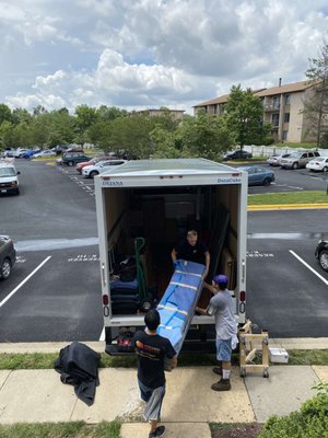 2-bedroom apartment move with a 3-man crew - This was a 2-bedroom apartment move with full packing service. All items were wrapped for protection by our experienced professionals in les