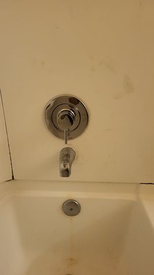 Shower Valve & Polyline Pipe Replacement - We replaced a leaking shower valve in a residence with polybutylene pipes. Our team tackled the issue by upgrading the piping to PEX and installing a brand-new shower valve along with modern shower trim.
