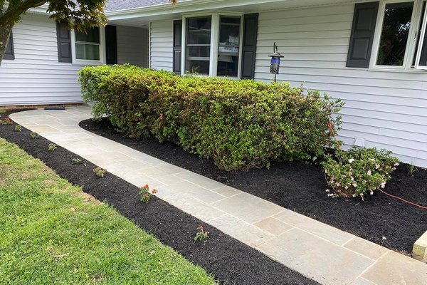 Landscaping Services - We can provide commercial and residential clients with a wide range of professional landscaping and maintenance services, including: Pruning Flowers, Fertilizing the Yard, Mulching Leaves and Grass Clippings, Cleaning up Branches or Debris, Regular Lawn Mowing and Maintenance, General Fall and Spring Cleanup.
Our landscaping services can be tailored to your unique needs, providing you with the services you need to get an amazing-looking property. Give us a call for a free estimate!