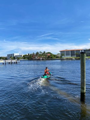 Best Jet Ski (PWC) Rental in Florida - When you rent Jet Skis from Shark Watersports you are receiving best in line equipment, service, and care with a one set fee for everything.
All leading to an ultimate water fun experience.