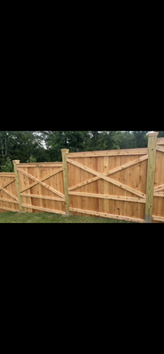 Custom Fence - Another custom cedar fence that came out awesome! Discover why you get more for le$$ with Fences and Decks for Less! Custom Fence - Another custom cedar fence that came out awesome! Discover why you get more for le$$ with Fences and Decks for Less!