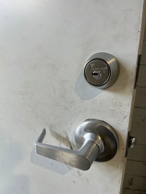 Mul-T-Lock Installation in Oakland - We replaced, rekeyed and install Mul-T-Lock deadbolts for a commercial space in Oakland.
High-security locks for ultimate protection and peace of mind. Mul-T-Lock Installation in Oakland - We replaced, rekeyed and install Mul-T-Lock deadbolts for a commercial space in Oakland.
High-security locks for ultimate protection and peace of mind.