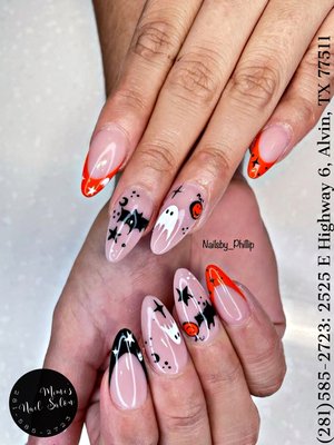 Fall and Halloween nails - Some of our Halloween and fall nails designs. Fall and Halloween nails - Some of our Halloween and fall nails designs.