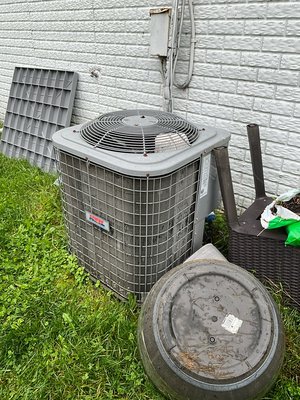 Elevate Your Comfort in Fort Washington, MD! - We upgraded a local home with a high-efficiency Trane XL17i condensing unit, an 80% 2-stage gas furnace, a UV light system for cleaner air, a water safety device, and a 4-inch filter rack. Check out our photo gallery to see the transformation! Upgrade your home comfort and safety with our expert installations. 

🎯You know our slogan “You better call Logan” 📞

📞 Contact us today for more details and witness the difference in comfort and efficiency!