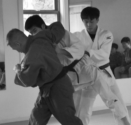 Private Judo Lessons - Private lessons are offered as 1-hour sessions in 1:1 or small group setting with lesson plan and pace of instructions tailored to your specific needs and goals as a competitor or a dedicated practitioner, from fine-tuning all aspects of your waza (speed, power and precision) to helping devise strategies for your matches. Small group of two (max) receive 25% discount per person. Contact us to learn more!
https://www.highlands-judo.com/private-lessons Private Judo Lessons - Private lessons are offered as 1-hour sessions in 1:1 or small group setting with lesson plan and pace of instructions tailored to your specific needs and goals as a competitor or a dedicated practitioner, from fine-tuning all aspects of your waza (speed, power and precision) to helping devise strategies for your matches. Small group of two (max) receive 25% discount per person. Contact us to learn more!
https://www.highlands-judo.com/private-lessons