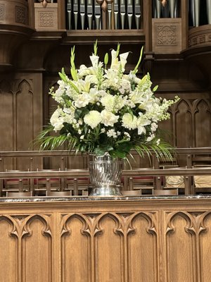 Easter at St. Martin’s – Elegant Seasonal Florals - Elegant, spring-inspired arrangements filled St. Martin’s with all-white orchid arrangements, our signature luxury roses, lush greenery, and high-quality blooms. From altar arrangements to entry florals, we were grateful to be apart of creating a bright, welcoming space for Easter services and celebrations.