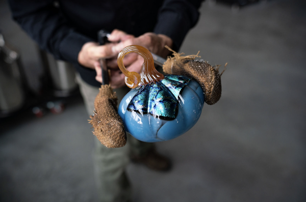Offered Classes! - TIER 1 $130 Each Project: Mini Glass Pumpkins, Solid Paperweights, Solid hearts, Blown Terrarium, Blown Mini Vase or Milk Jug.
TIER 2 $160 Each Project: Sea Star, Urchin, Winged Solid Heart, Holiday balls (2), 4" Memory Ball.
TIER 3$190 Per Project: 4-5 inch Blown Pumpkin, Large terrarium, Stemless Wine Glass, Beer Glass, Large bowl, 8" Memory Ball.
Jelly Fish Class: You will make your very own jellyfish lamp, which consists of a body and tentacles. The class includes all materials and a simple light fixture with light bulb. Make your own jellyfish class is $350 + tax. Finished custom jellyfish prices range from $375 to $850 depending on size, fixture and the number of tentacles. Offered Classes! - TIER 1 $130 Each Project: Mini Glass Pumpkins, Solid Paperweights, Solid hearts, Blown Terrarium, Blown Mini Vase or Milk Jug.
TIER 2 $160 Each Project: Sea Star, Urchin, Winged Solid Heart, Holiday balls (2), 4" Memory Ball.
TIER 3$190 Per Project: 4-5 inch Blown Pumpkin, Large terrarium, Stemless Wine Glass, Beer Glass, Large bowl, 8" Memory Ball.
Jelly Fish Class: You will make your very own jellyfish lamp, which consists of a body and tentacles. The class includes all materials and a simple light fixture with light bulb. Make your own jellyfish class is $350 + tax. Finished custom jellyfish prices range from $375 to $850 depending on size, fixture and the number of tentacles.