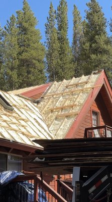 Moutain Home Spray Foam - This project was done creatively, as the home was an A frame with no attic. We applied 4" of spray foam, with R30 batt insulation overlaid, to create R58 total R value. Moutain Home Spray Foam - This project was done creatively, as the home was an A frame with no attic. We applied 4" of spray foam, with R30 batt insulation overlaid, to create R58 total R value.