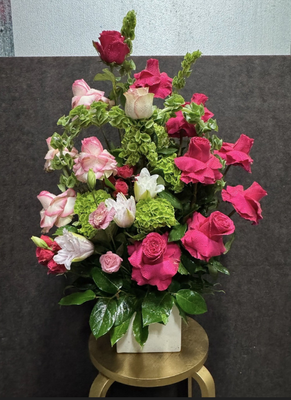 Valentine's Day - This Valentine’s Day, we designed one-of-a-kind arrangements featuring luxury, hand-opened roses and bold, romantic color palettes. Each piece was thoughtfully styled to feel unique, from dramatic long-stem red roses to unique curations of mixed-blooms. Whatever the occasion, our florals are crafted to make it unforgettable.