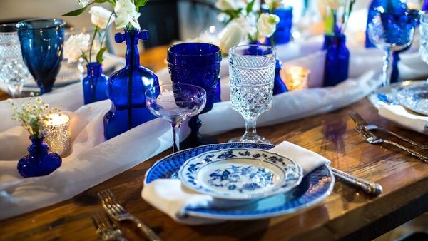 China Plate Rentals - Elegance meets convenience! We deliver exquisite china plates right to your event, ensuring a seamless experience from start to finish. After your event, we pick up the plates, so you can focus on enjoying your special occasion. We wash everything at our Algonquin facility, guaranteeing pristine quality for every rental. China Plate Rentals - Elegance meets convenience! We deliver exquisite china plates right to your event, ensuring a seamless experience from start to finish. After your event, we pick up the plates, so you can focus on enjoying your special occasion. We wash everything at our Algonquin facility, guaranteeing pristine quality for every rental.