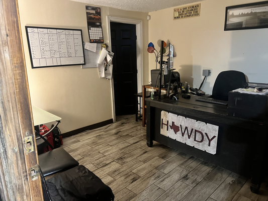Office Cleaning Services - Office cleaning services available, including window washing, organizing, floor cleaning and more. Office Cleaning Services - Office cleaning services available, including window washing, organizing, floor cleaning and more.