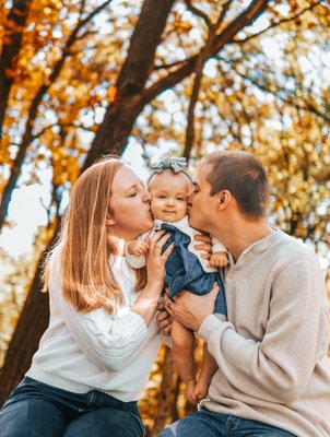 Portrait Photography - We do couples, families, events, and a lot more. Whether you're looking for engagement photos or graduation photos, we've got you covered. If you're looking for more information please visit us at 

www.samsquaredmedia.com