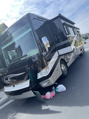 2018 Tiffin Bus - Some service and repair work on 2018 Tiffin Bus 2018 Tiffin Bus - Some service and repair work on 2018 Tiffin Bus