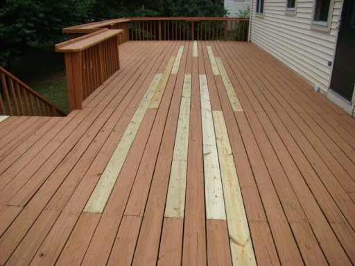 Deck washing and sealing and remodeling - Queen City Deck renovation offer 5 staer deck services. Call the deck medics today Deck washing and sealing and remodeling - Queen City Deck renovation offer 5 staer deck services. Call the deck medics today