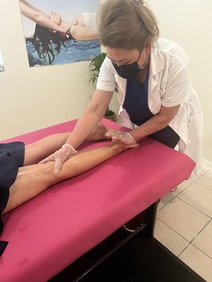 Deep Tissue - Miracle’s Massage Therapy is a Family owned business. Therapeutic Massage Experience for over 15 years. Deep Tissue - Miracle’s Massage Therapy is a Family owned business. Therapeutic Massage Experience for over 15 years.