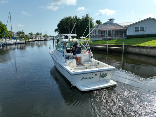 Boat Donations - Have the satisfaction of knowing your tax-deductible donation benefits student scholarships, educational services, infrastructure upgrades, and basic school operations. The process is quick and easy, we handle all of the paperwork for you! Boat Donations - Have the satisfaction of knowing your tax-deductible donation benefits student scholarships, educational services, infrastructure upgrades, and basic school operations. The process is quick and easy, we handle all of the paperwork for you!