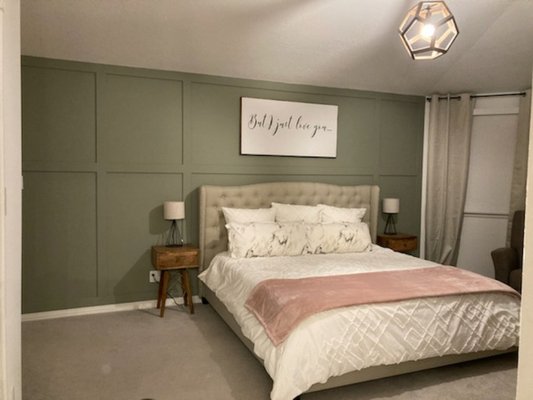 Feature wall/panels - Feature wall, done with MDF panels,painted with Dulux paint "Diamond Matt" Feature wall/panels - Feature wall, done with MDF panels,painted with Dulux paint "Diamond Matt"
