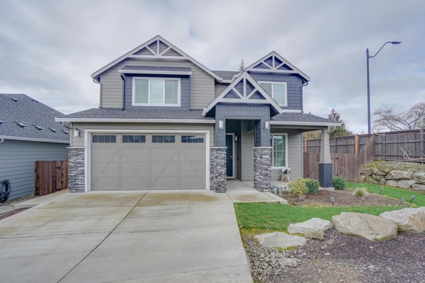 1521 S 40th Pl Ridgefield, WA - This 4 bedroom, 2.5 bathroom home rented for $3,495/mo.