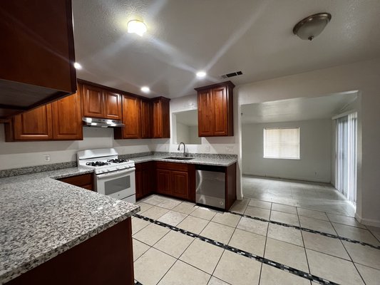 Available 3/2 $2395 - Presenting a 3 bedroom, 2 bath residence that has been tastefully refreshed with a brand new coat of paint throughout. Experience, culinary elegance in the fully remodeled kitchen, adorned with granite countertops and modern cabinetry. Discover further convenience with the inclusion of a dishwasher, garbage disposal and electric stove. Both bathroom vanities have been tastefully. upgraded to complement the overall aesthetic. Revel in comfort throughout all seasons with central heat & air, complemented by bedroom ceiling fans. Park your vehicles in the 2 car garage, and rest easy with the enclosed yard that offers security. Your new living space awaits in this refreshed home. Available 3/2 $2395 - Presenting a 3 bedroom, 2 bath residence that has been tastefully refreshed with a brand new coat of paint throughout. Experience, culinary elegance in the fully remodeled kitchen, adorned with granite countertops and modern cabinetry. Discover further convenience with the inclusion of a dishwasher, garbage disposal and electric stove. Both bathroom vanities have been tastefully. upgraded to complement the overall aesthetic. Revel in comfort throughout all seasons with central heat & air, complemented by bedroom ceiling fans. Park your vehicles in the 2 car garage, and rest easy with the enclosed yard that offers security. Your new living space awaits in this refreshed home.