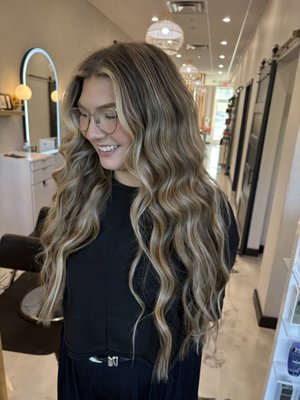 Meet the Team - Our team of expert hair extension artists, color-certified hairstylists, and experts helps with all hair transformations as well as hair maintenance services. Invisible bead wefts, K tips, Hand-tied hair extensions, and the best ways to thicken or lengthen hair in one day are here. Hair extensions and toppers, as well as world-class hairstylists, are available right in Clearwater. The best salon in Tampa Bay Meet the Team - Our team of expert hair extension artists, color-certified hairstylists, and experts helps with all hair transformations as well as hair maintenance services. Invisible bead wefts, K tips, Hand-tied hair extensions, and the best ways to thicken or lengthen hair in one day are here. Hair extensions and toppers, as well as world-class hairstylists, are available right in Clearwater. The best salon in Tampa Bay