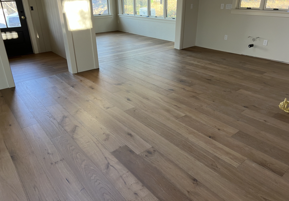 Flooring Services - Flooring is the most abused part of any building. Dirt from your shoes and fallen objects will nick the floor surface. These small damages accumulate over time, and your flooring looks worn out before you know it. You may need floor repair if your floors make squeaking noises every time someone walks.
At Top Line Construction and Flooring LLC, we offer repair services among our wide array of hardwood flooring services. We are the trusted flooring contractors in the area. Every job is small for us, whether it's a few touch-ups, a floor replacement, or a stair installation with hardwood floors. We give 100 percent on all of our jobs, from hardwood to tile installation, so you can always expect excellent craftsmanship from us. Flooring Services - Flooring is the most abused part of any building. Dirt from your shoes and fallen objects will nick the floor surface. These small damages accumulate over time, and your flooring looks worn out before you know it. You may need floor repair if your floors make squeaking noises every time someone walks.
At Top Line Construction and Flooring LLC, we offer repair services among our wide array of hardwood flooring services. We are the trusted flooring contractors in the area. Every job is small for us, whether it's a few touch-ups, a floor replacement, or a stair installation with hardwood floors. We give 100 percent on all of our jobs, from hardwood to tile installation, so you can always expect excellent craftsmanship from us.