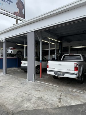 Oil Change & Auto Repairs! - Oil change and auto repairs