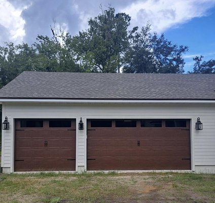 CUSTOM DOORS - CUSTOM DOORS CUSTOM DOORS - CUSTOM DOORS