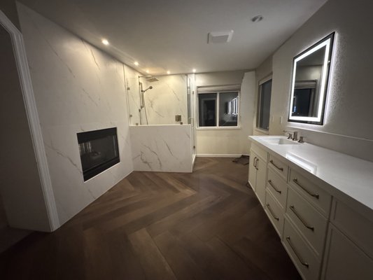 Bathroom Remodels - This bathroom remodel was done for one of our clients. Call us for a free consultation!