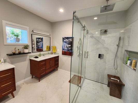 Dream Bathroom Highlight - Not just handyman: Hearthstone Home Repairs has taken 15 years of hands on experience, and decades more of generational knowledge to become overqualified in our field. With the overwhelming amount of large contractors in the state Oregon, we have decided to lean into the niche of small home repairs done with quality, precision, and a very reasonable price tag. Though we do not offer complete bathroom renovations like one of our favorite projects showcased here, we approach all of our repairs and micro-renovations with the same organized and high quality approach. If you would like to see examples of our micro-renovation, or have any questions regarding your dream upgrade, please don't hesitate to contact us today!