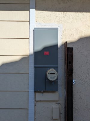 Zinsco Replacement. 125 AMP Main Service Panel - Includes patch and paint.