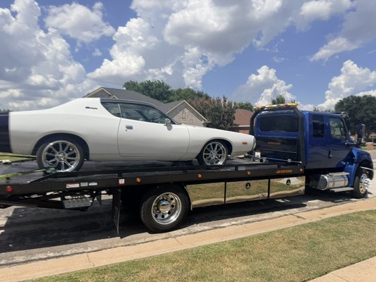 Classic Cars - We tow classic cars! Classic Cars - We tow classic cars!