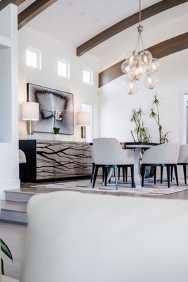 California Coastal Interior Design - California Coastal Interior Design in Del Mar, showcasing high-end furnishings, thoughtful design, and a comfy, modern design