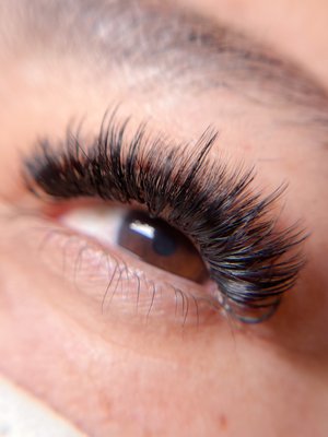 Lash extensions - Each lash extensions set is completely customize to eat individual to enhance their natural beauty Lash extensions - Each lash extensions set is completely customize to eat individual to enhance their natural beauty