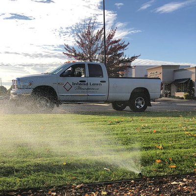 COMMERCIAL/HOA - Inland Lawn works with commercial clients to create a landscape and lawn care plan custom-tailored to their needs. Why choose our Spokane commercial landscaping team? Our unparalleled customer service sets us apart from the competition.