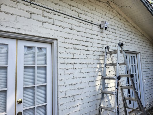 Marlins Project - This install was done , we added flood light, repaired his ring door bell, and installed portable cameras Marlins Project - This install was done , we added flood light, repaired his ring door bell, and installed portable cameras