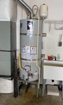 Nice Hot Showers !! - Install new Bradford White 50 gallon gas, storage tank water heater