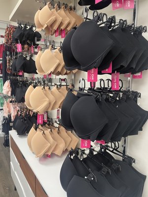Discover Your Perfect Fit - With our wide range of sizes and style bras, you can find your perfect bra. Check out our different style of bras to complete your bra wardrobe. When you purchase in store 6 bras in a calendar year- you get $30 off your 7th bra! The more bras you have in rotation, the longer they will last too. Bralettes, strapless, and sports bras also count towards this discount. Discover Your Perfect Fit - With our wide range of sizes and style bras, you can find your perfect bra. Check out our different style of bras to complete your bra wardrobe. When you purchase in store 6 bras in a calendar year- you get $30 off your 7th bra! The more bras you have in rotation, the longer they will last too. Bralettes, strapless, and sports bras also count towards this discount.