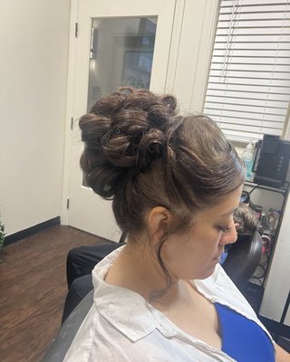 100% Guarantee - Women's Hair - Women cut & style. Special occasions/ Bridal Services for you and your bridal squad. Call now to discuss and book! 100% Guarantee - Women's Hair - Women cut & style. Special occasions/ Bridal Services for you and your bridal squad. Call now to discuss and book!
