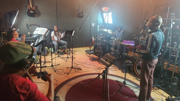 Live Band Tracking - Everyone setup with Individual headphone mixes and we are ready to go! Live Band Tracking - Everyone setup with Individual headphone mixes and we are ready to go!